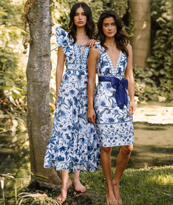 Quick-Dry One-Piece Vevri Swimsuit with Matching Skirt