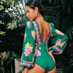 Long-sleeved Retro Green Grapes Print One Piece Swimsuit and Skirt